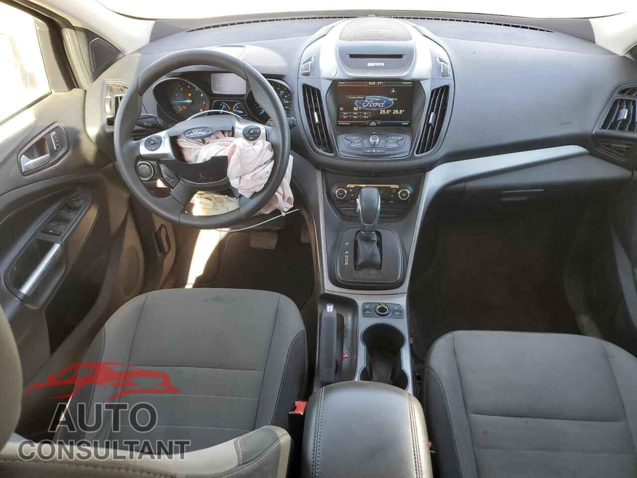 FORD ESCAPE 2014 - 1FMCU9GX5EUE02827