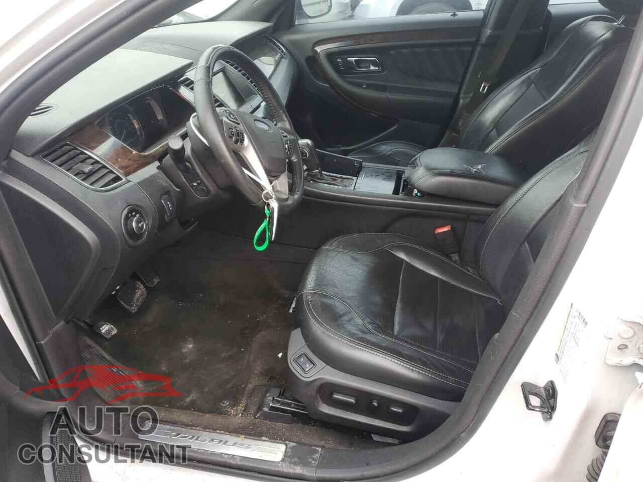 FORD TAURUS 2013 - 1FAHP2F81DG218300