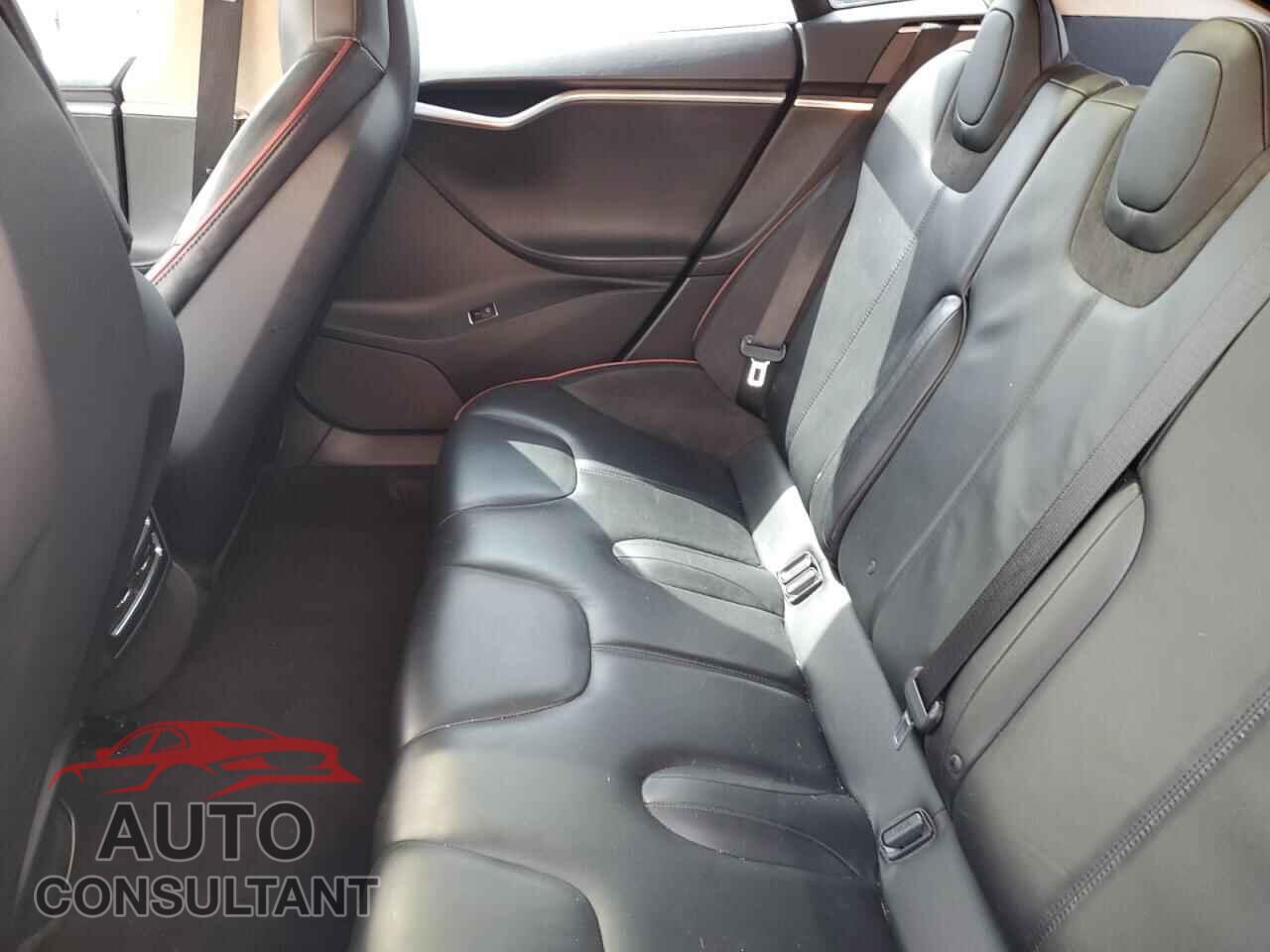 TESLA MODEL S 2013 - 5YJSA1CPXDFP07277