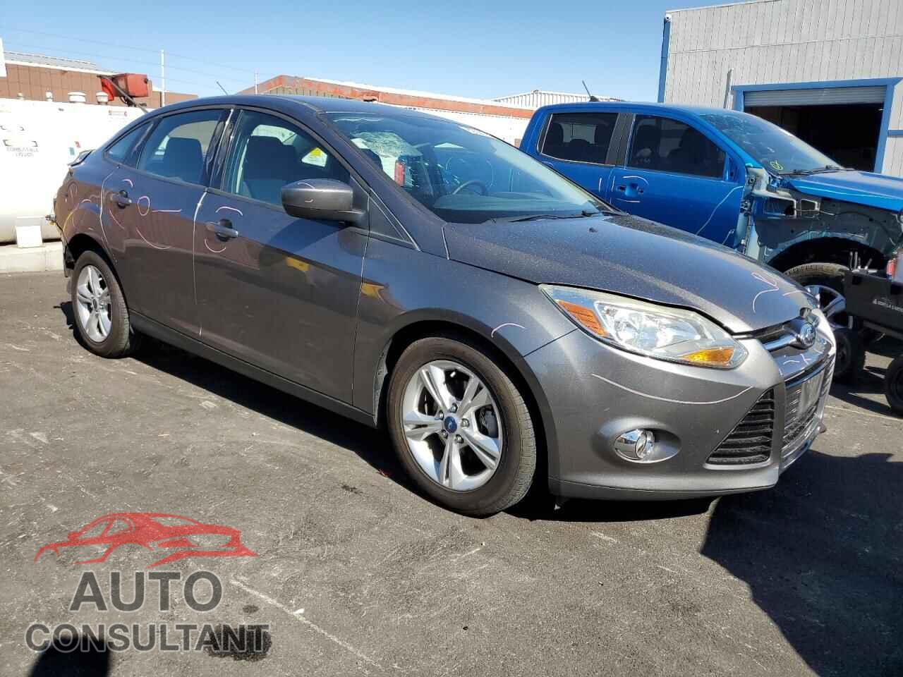 FORD FOCUS 2012 - 1FAHP3F22CL400577