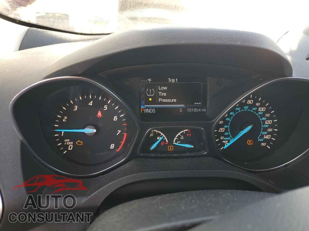FORD ESCAPE 2013 - 1FMCU9J97DUC10138