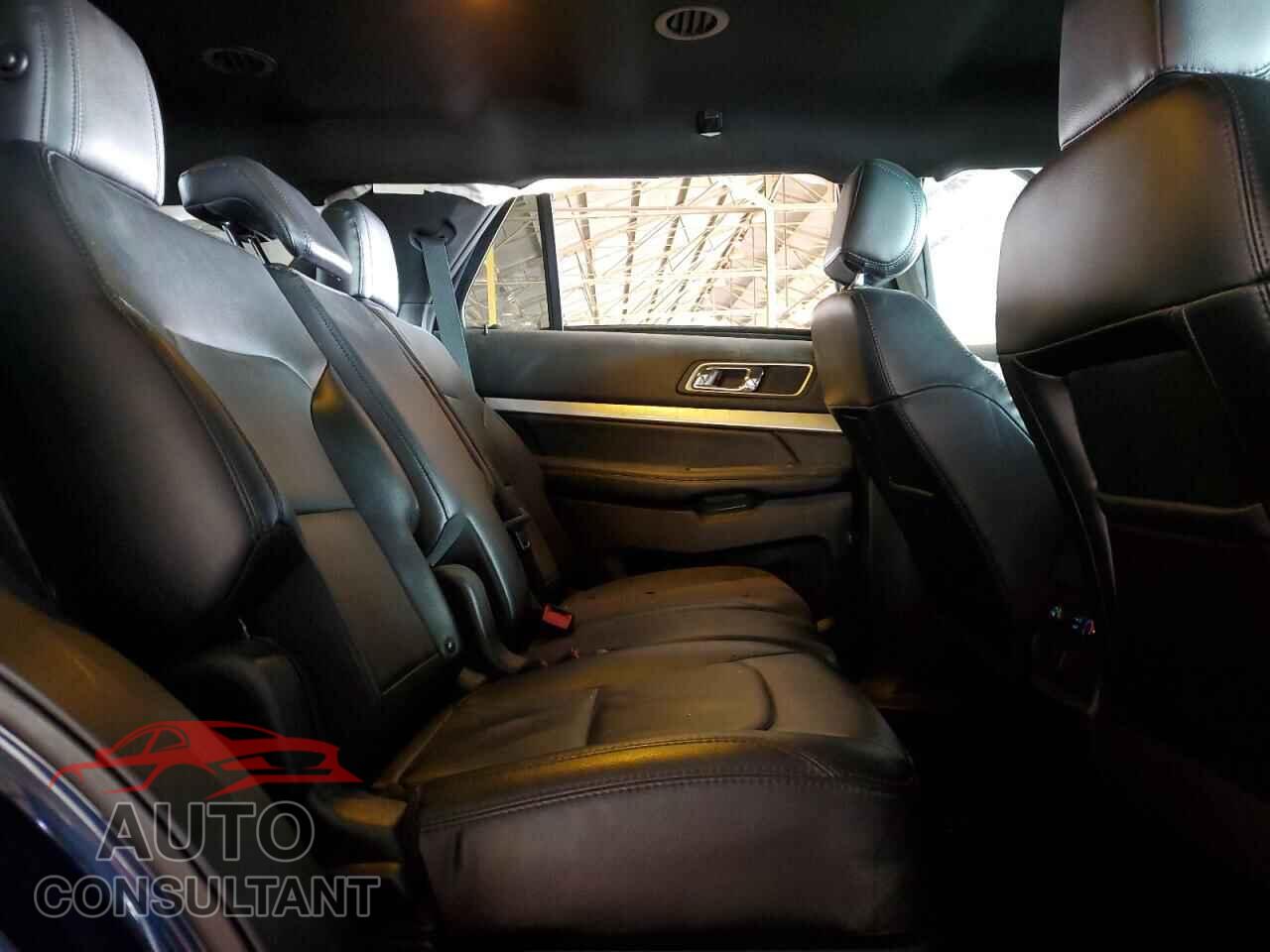 FORD EXPLORER 2017 - 1FM5K7D80HGA09174