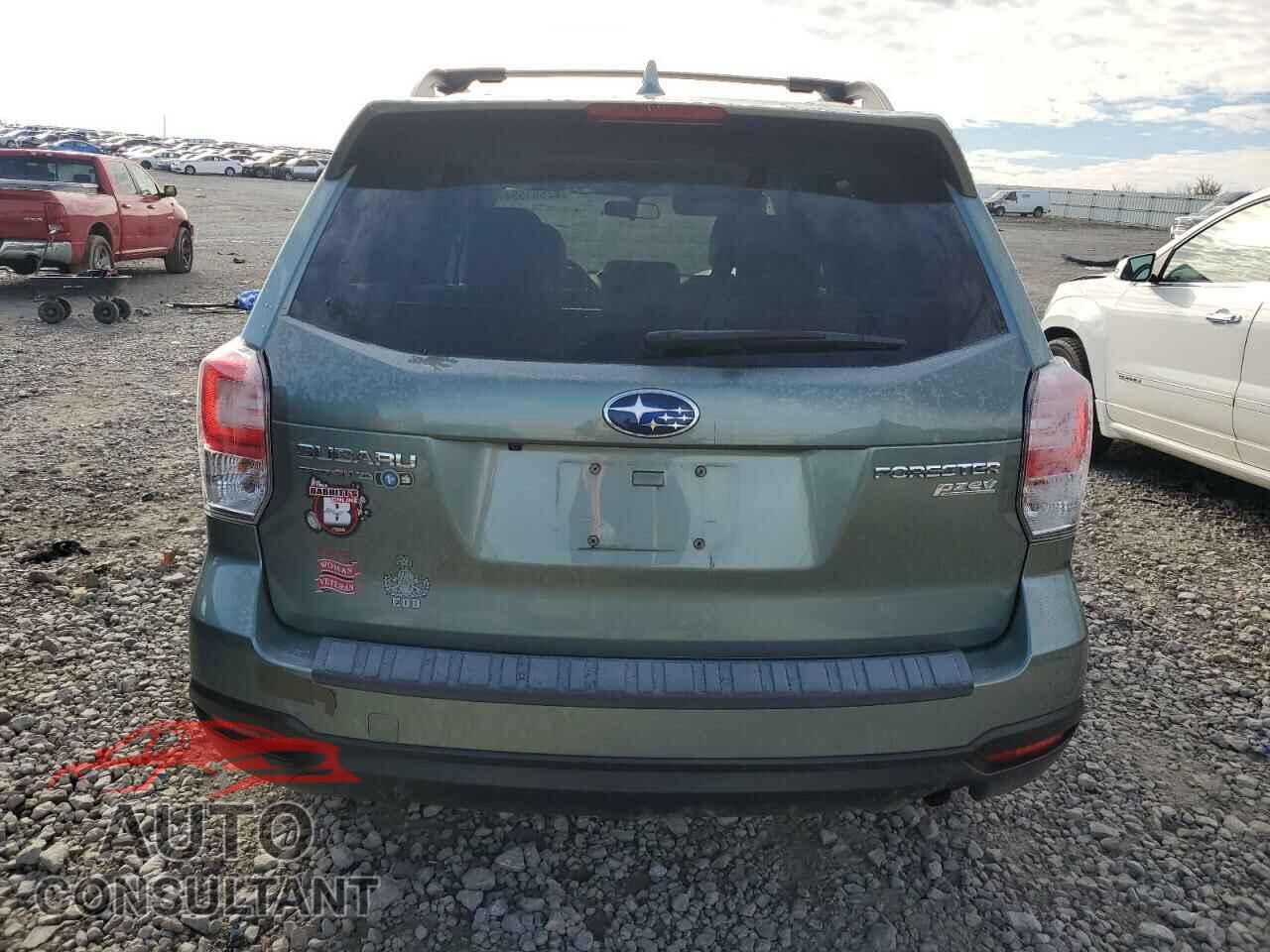 SUBARU FORESTER 2017 - JF2SJADC2HH543686
