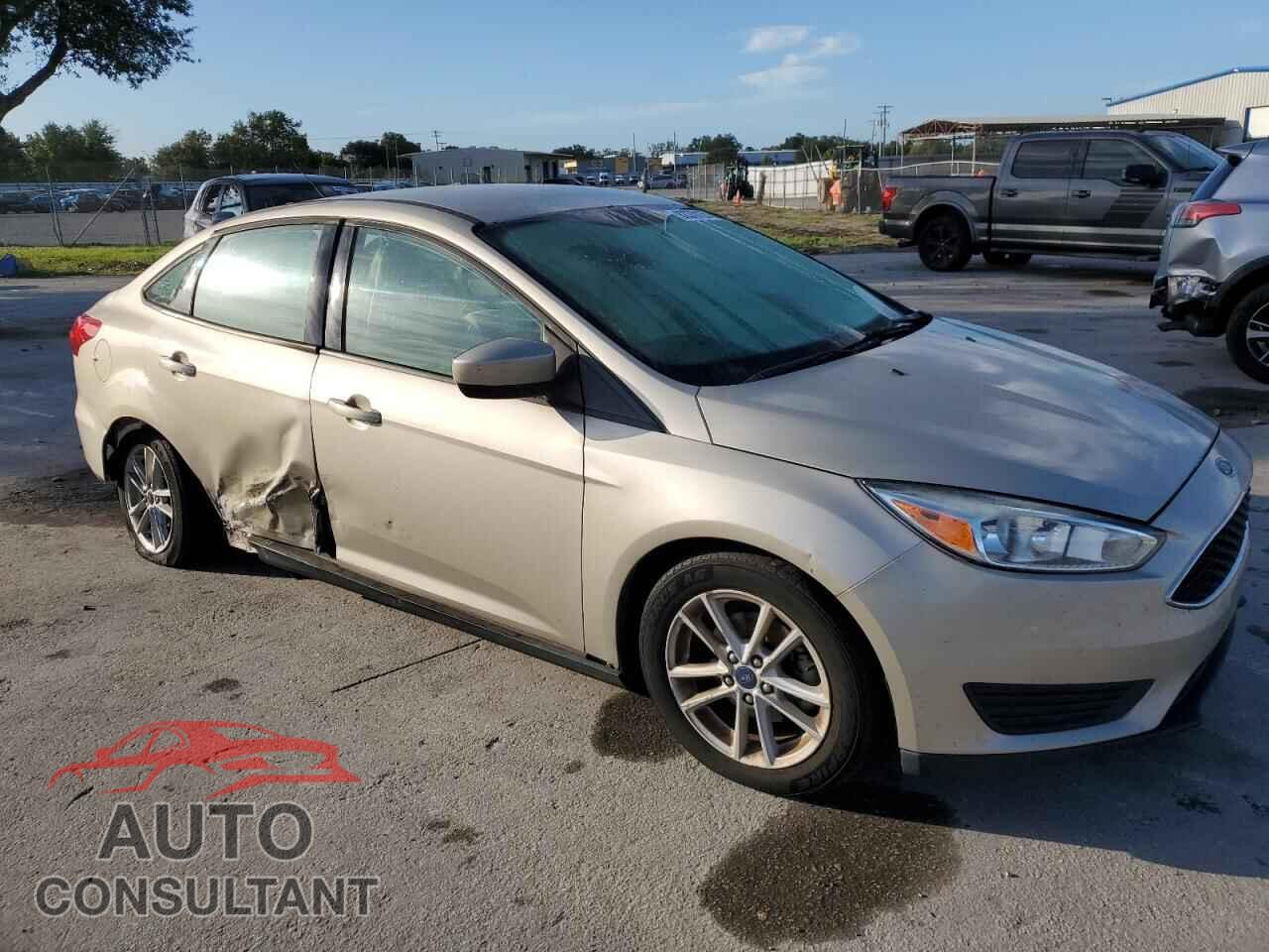 FORD FOCUS 2018 - 1FADP3FE6JL238667