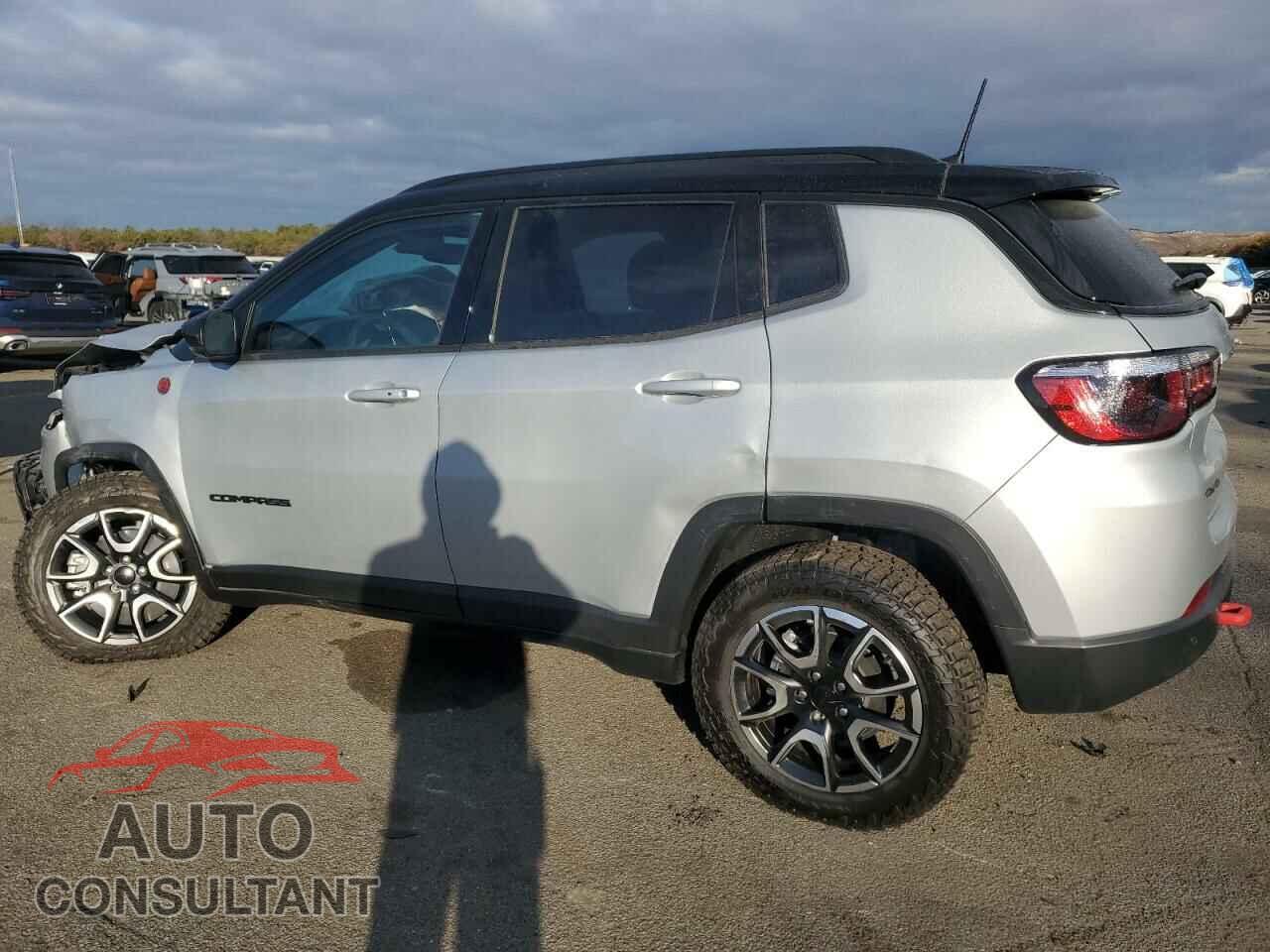 JEEP COMPASS 2024 - 3C4NJDDN5RT108095