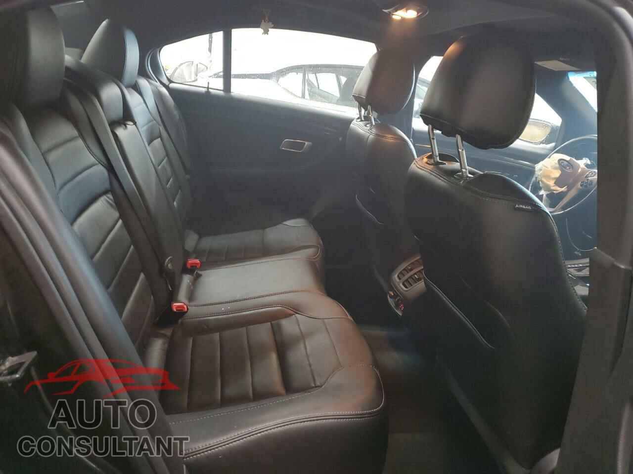 FORD TAURUS 2013 - 1FAHP2KT8DG209491