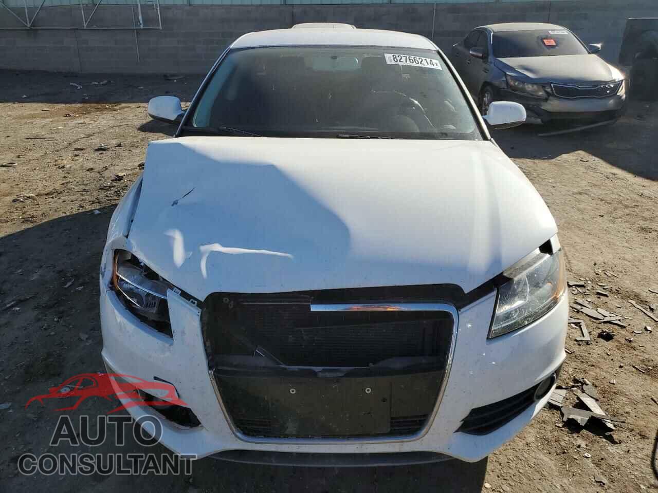 AUDI A3 2012 - WAUFEAFM8CA087573