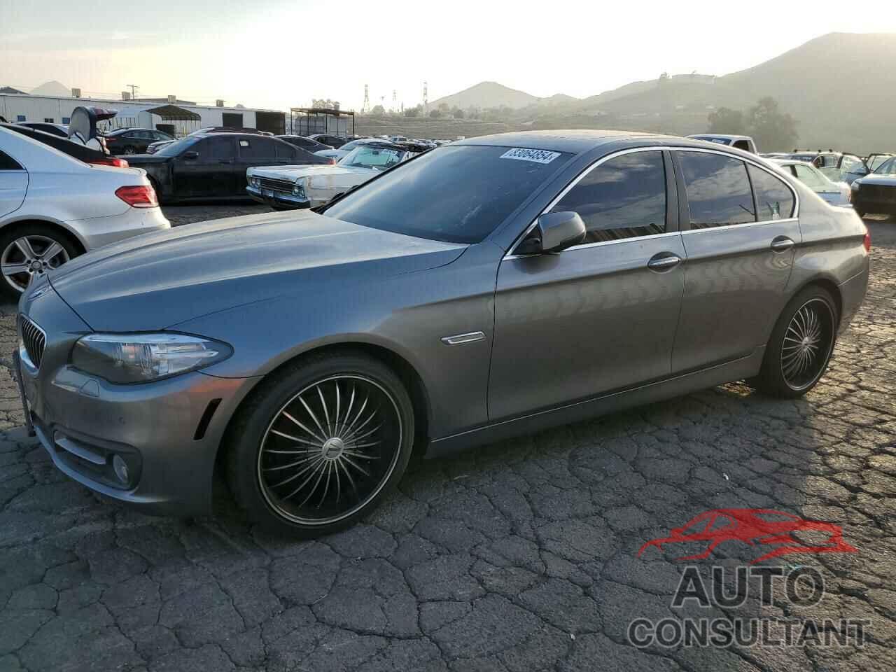 BMW 5 SERIES 2015 - WBA5A5C54FD514634