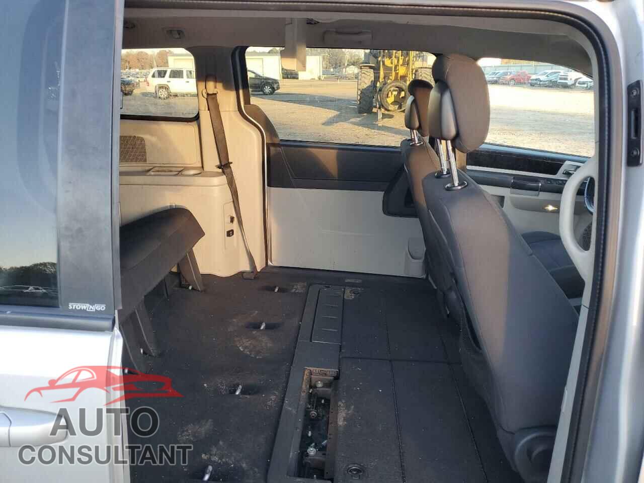 DODGE CARAVAN 2010 - 2D4RN5D16AR496795