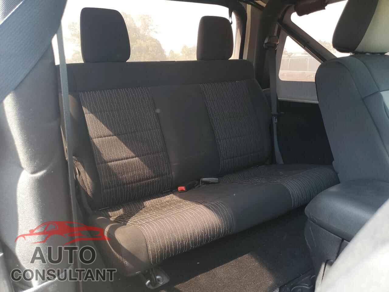JEEP WRANGLER 2012 - 1C4AJWAG2CL103102