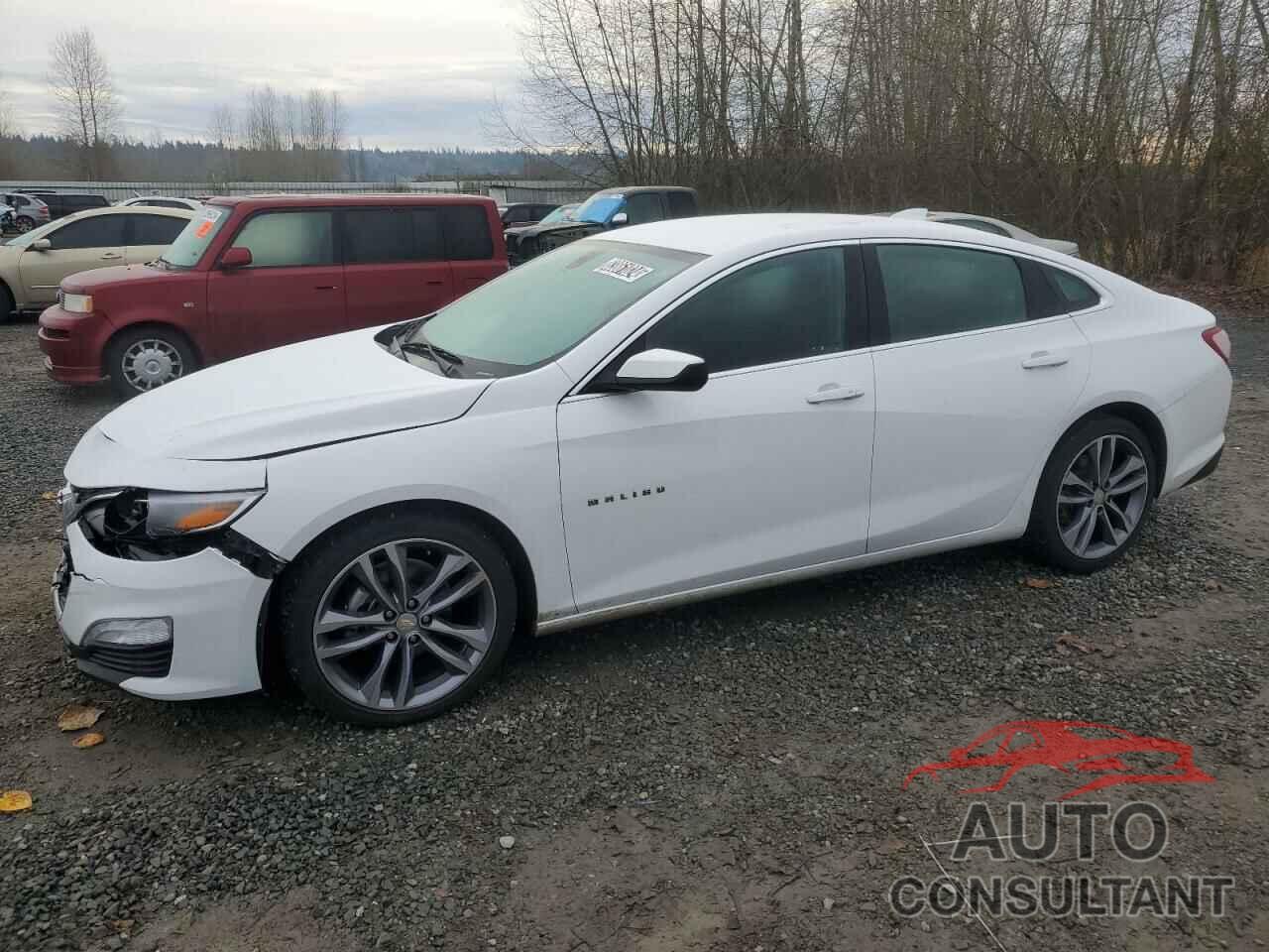 CHEVROLET MALIBU 2022 - 1G1ZD5ST3NF174514