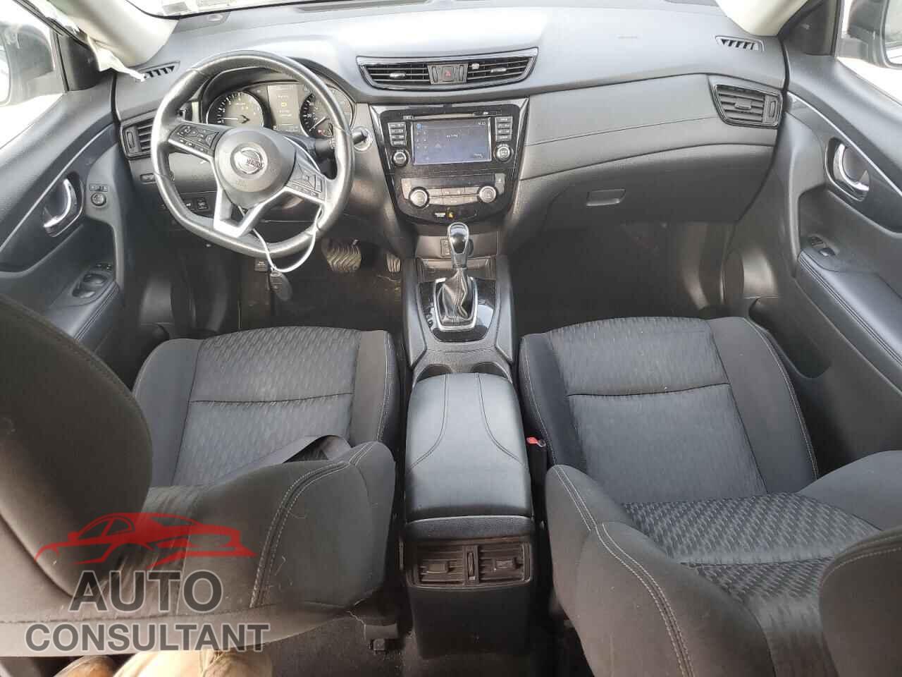 NISSAN ROGUE 2017 - KNMAT2MV7HP540977