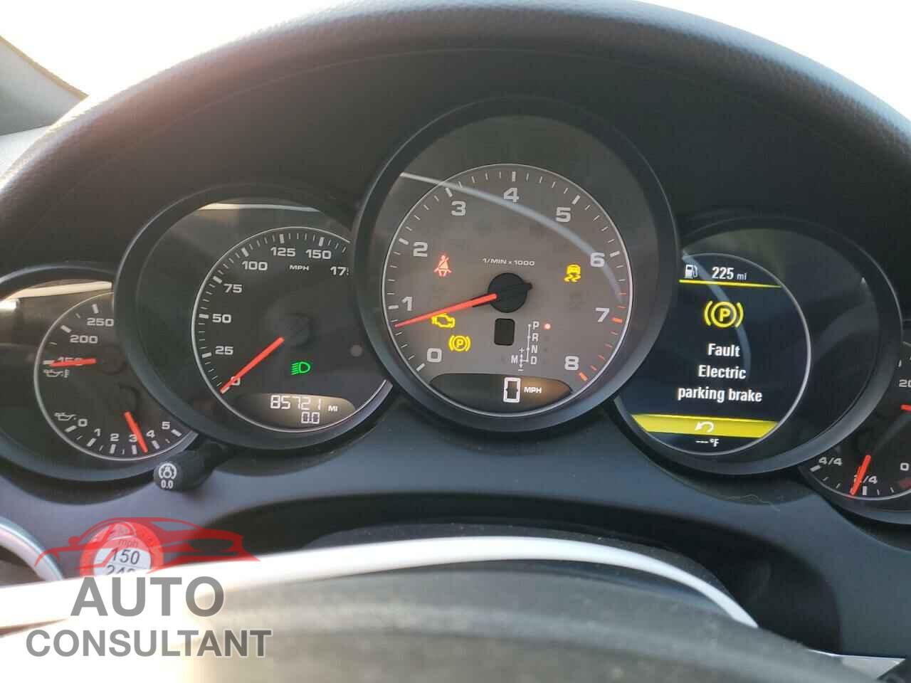 PORSCHE CAYENNE 2012 - WP1AB2A2XCLA47533