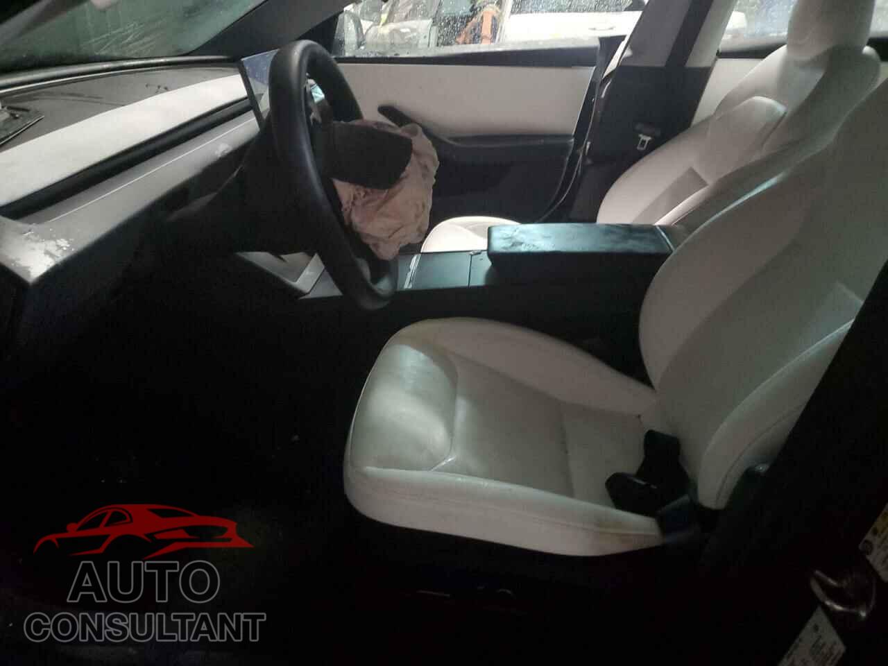 TESLA MODEL 3 2024 - 5YJ3E1EA2RF814039
