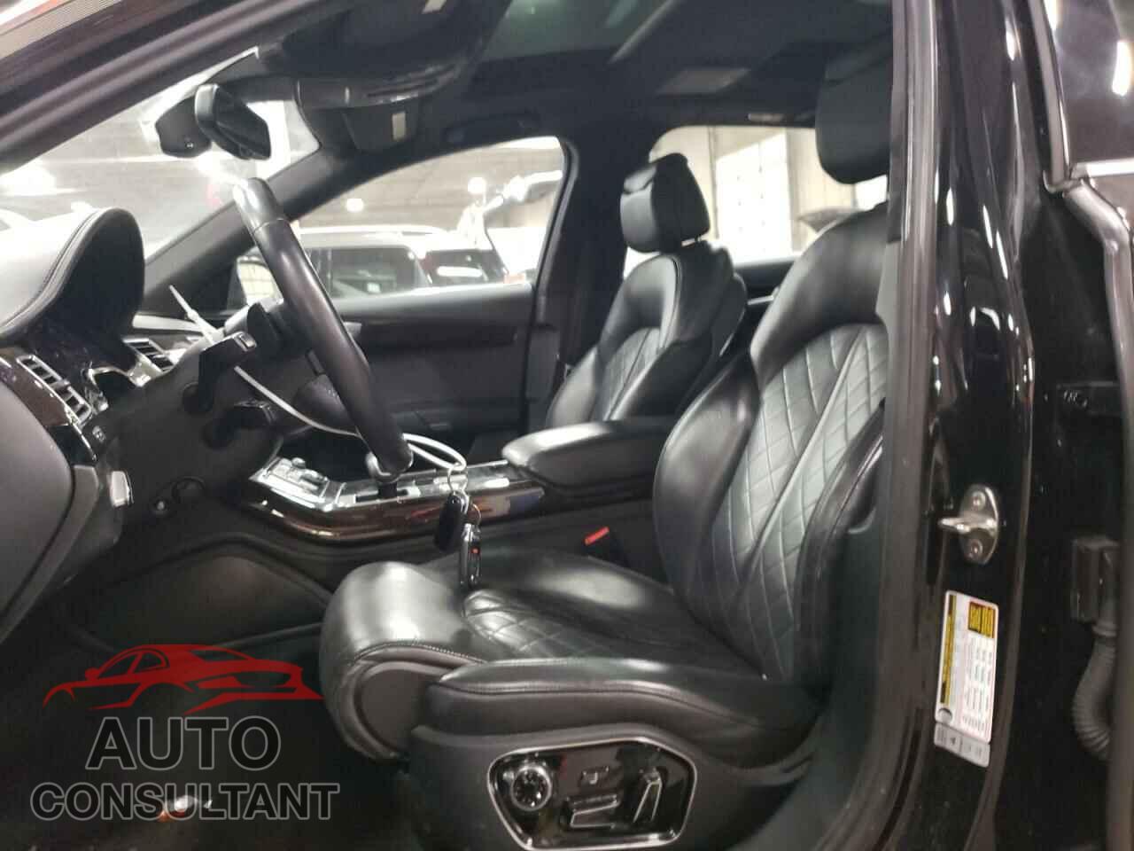 AUDI A8 2014 - WAURGAFD1EN009932