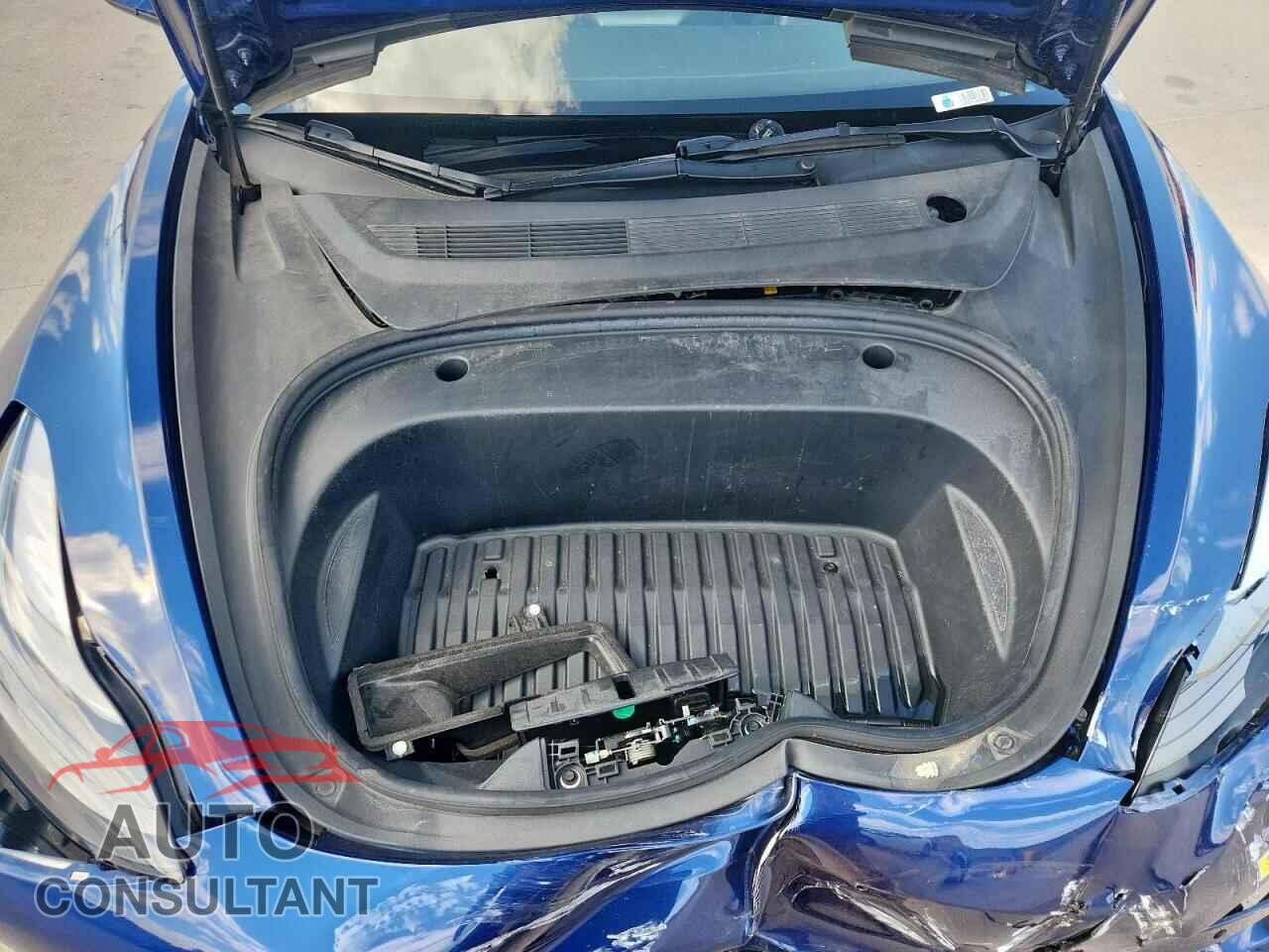 TESLA MODEL 3 2022 - 5YJ3E1EA6NF111361