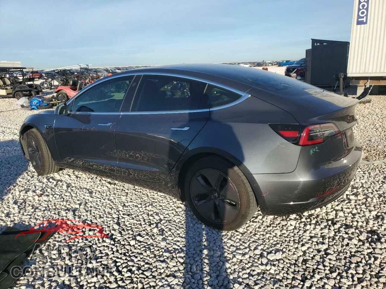 TESLA MODEL 3 2019 - 5YJ3E1EA7KF190289