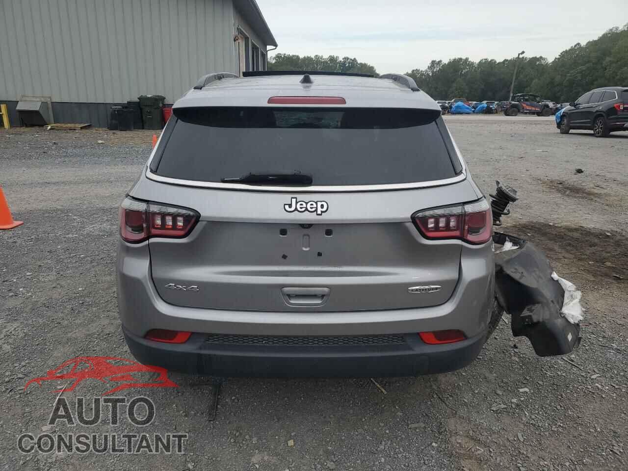 JEEP COMPASS 2018 - 3C4NJDBB5JT398688