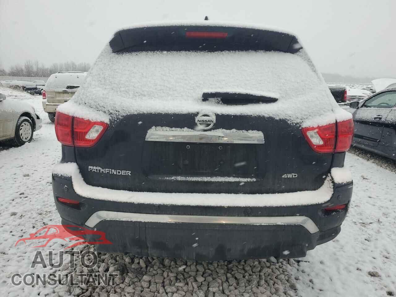 NISSAN PATHFINDER 2019 - 5N1DR2MM4KC605443