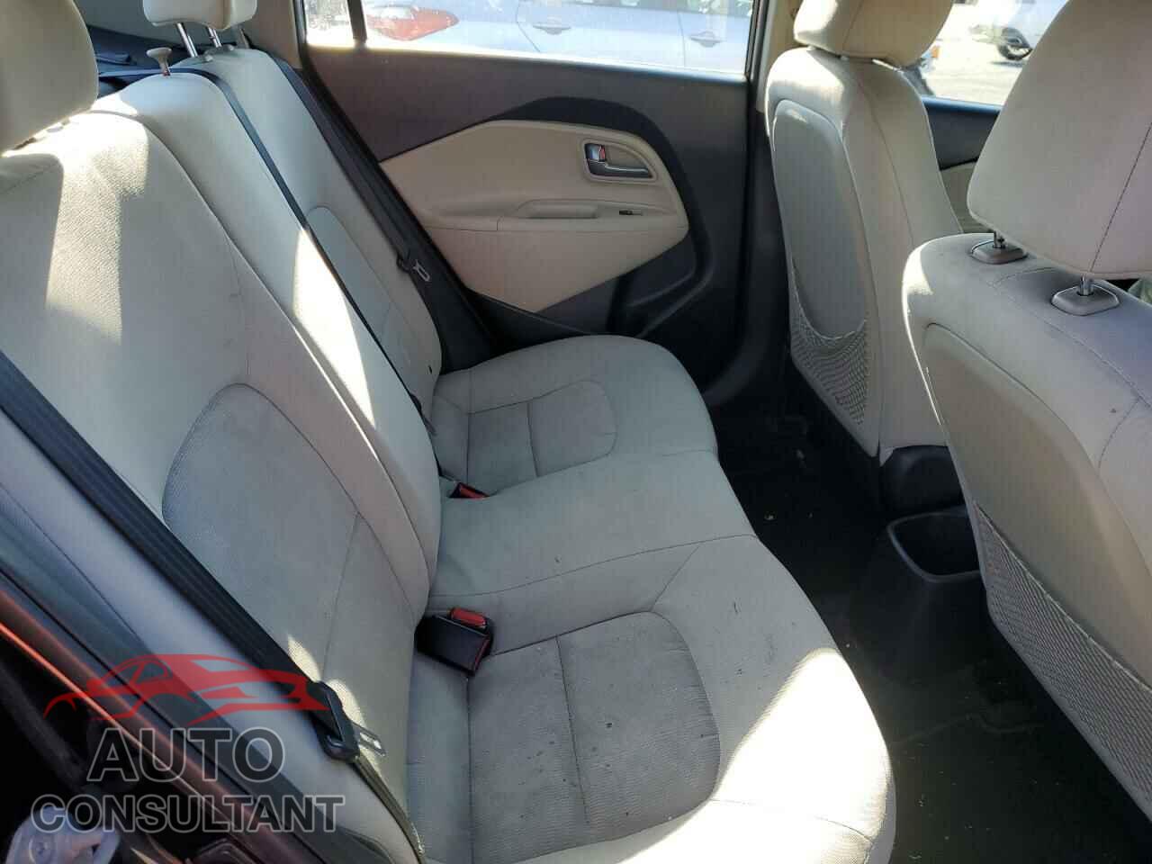 KIA RIO 2013 - KNADM4A33D6219525