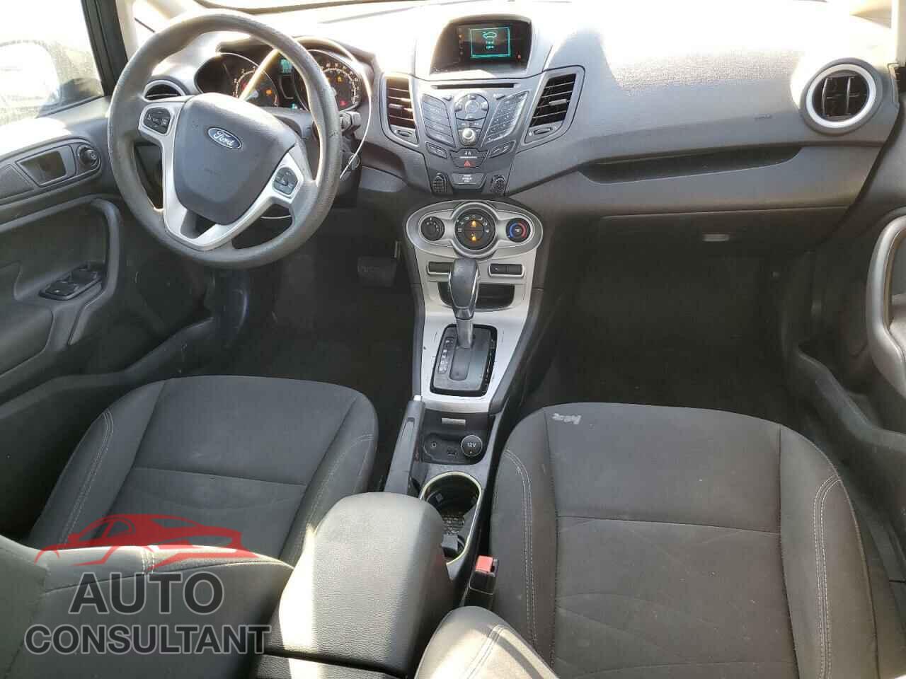 FORD FIESTA 2017 - 3FADP4EJ4HM150357