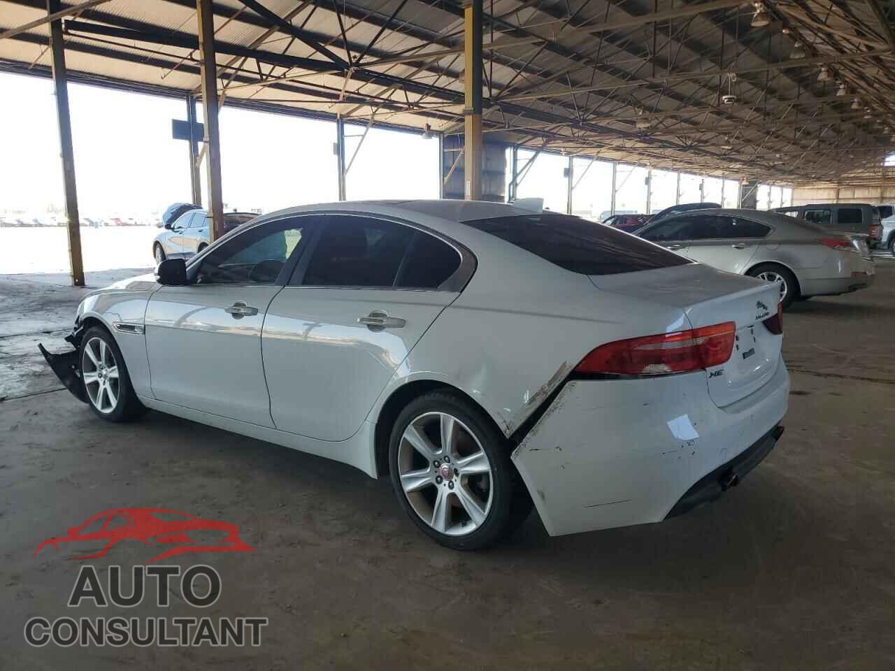 JAGUAR XE 2017 - SAJAE4BG5HA962650