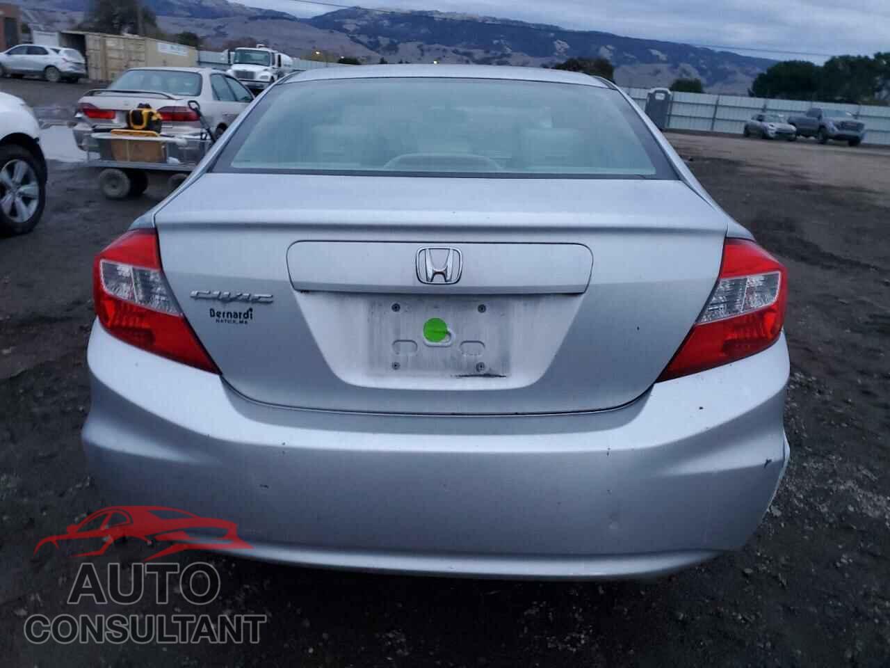 HONDA CIVIC 2012 - 2HGFB2F5XCH584962