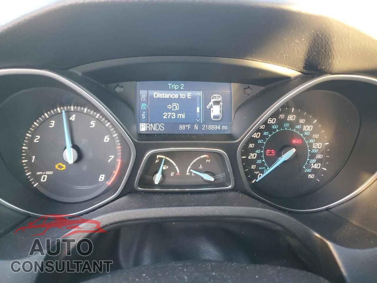FORD FOCUS 2012 - 1FAHP3M20CL403657