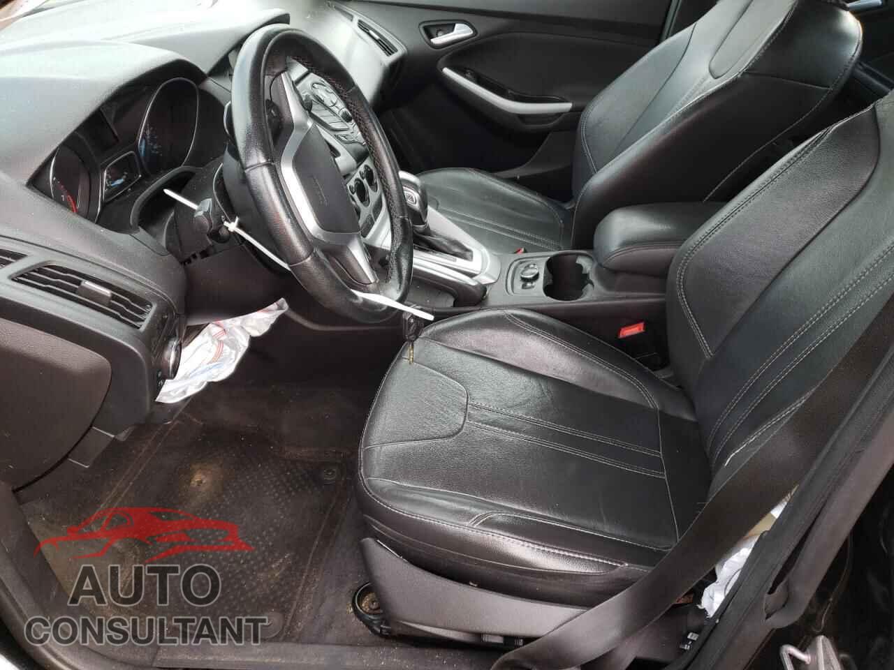 FORD FOCUS 2014 - 1FADP3F28EL134337