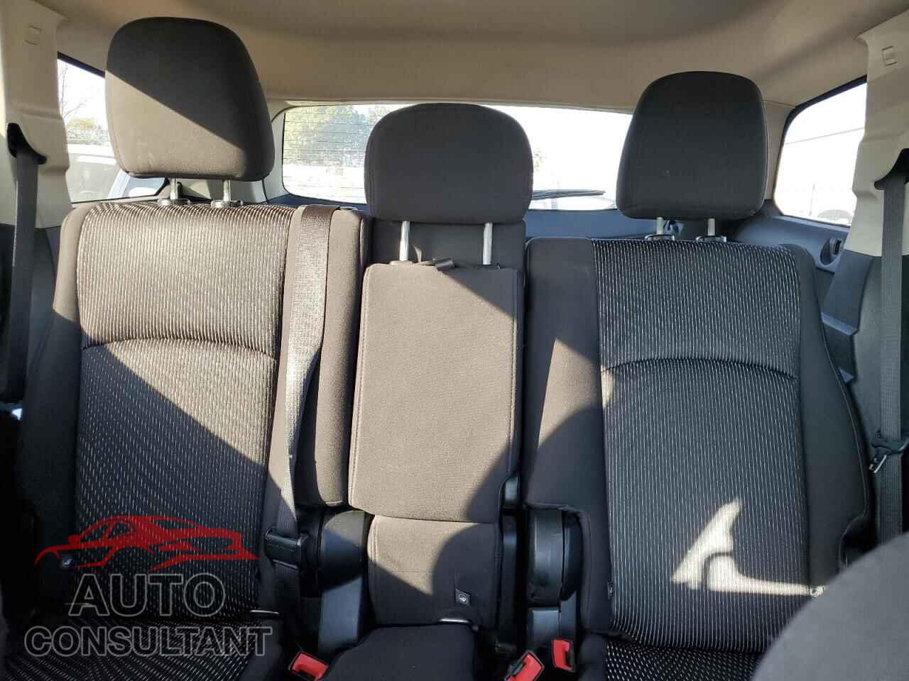 DODGE JOURNEY 2013 - 3C4PDCCG2DT700155