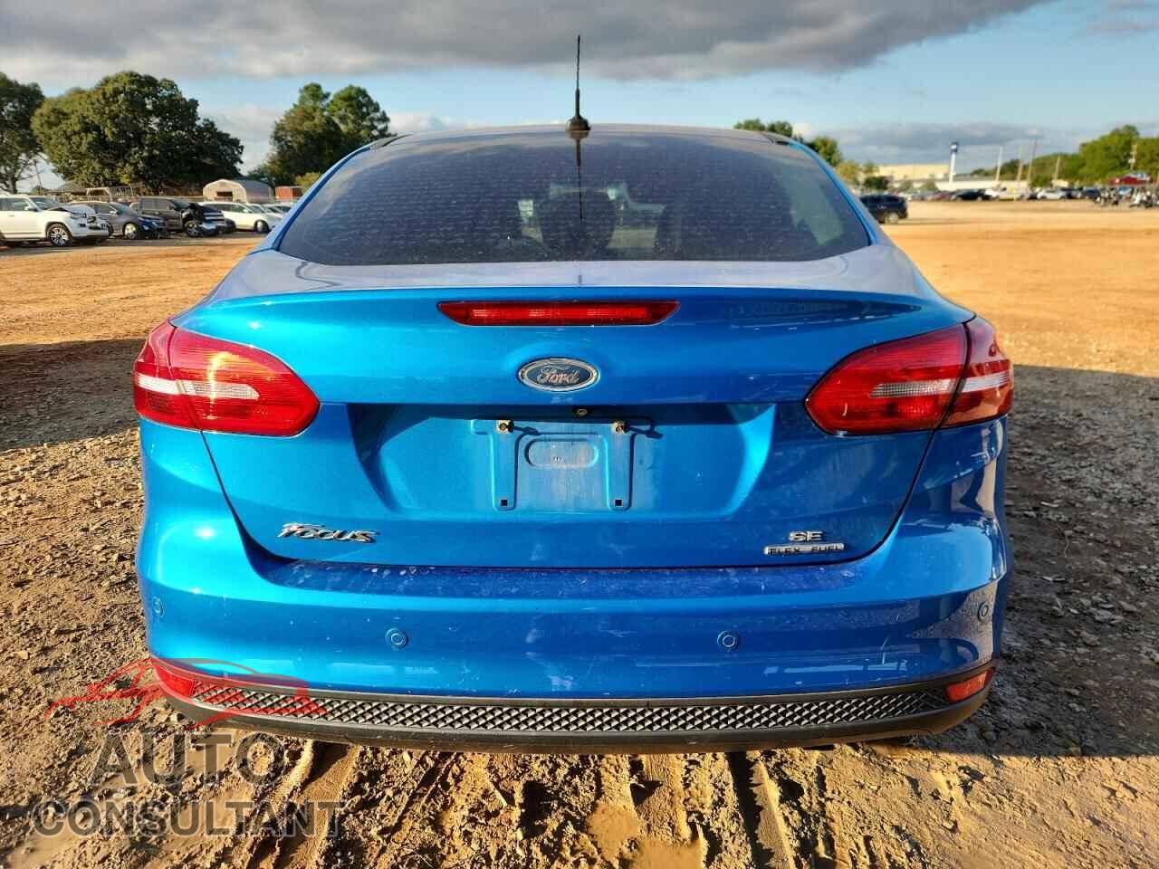 FORD FOCUS 2016 - 1FADP3F26GL335432