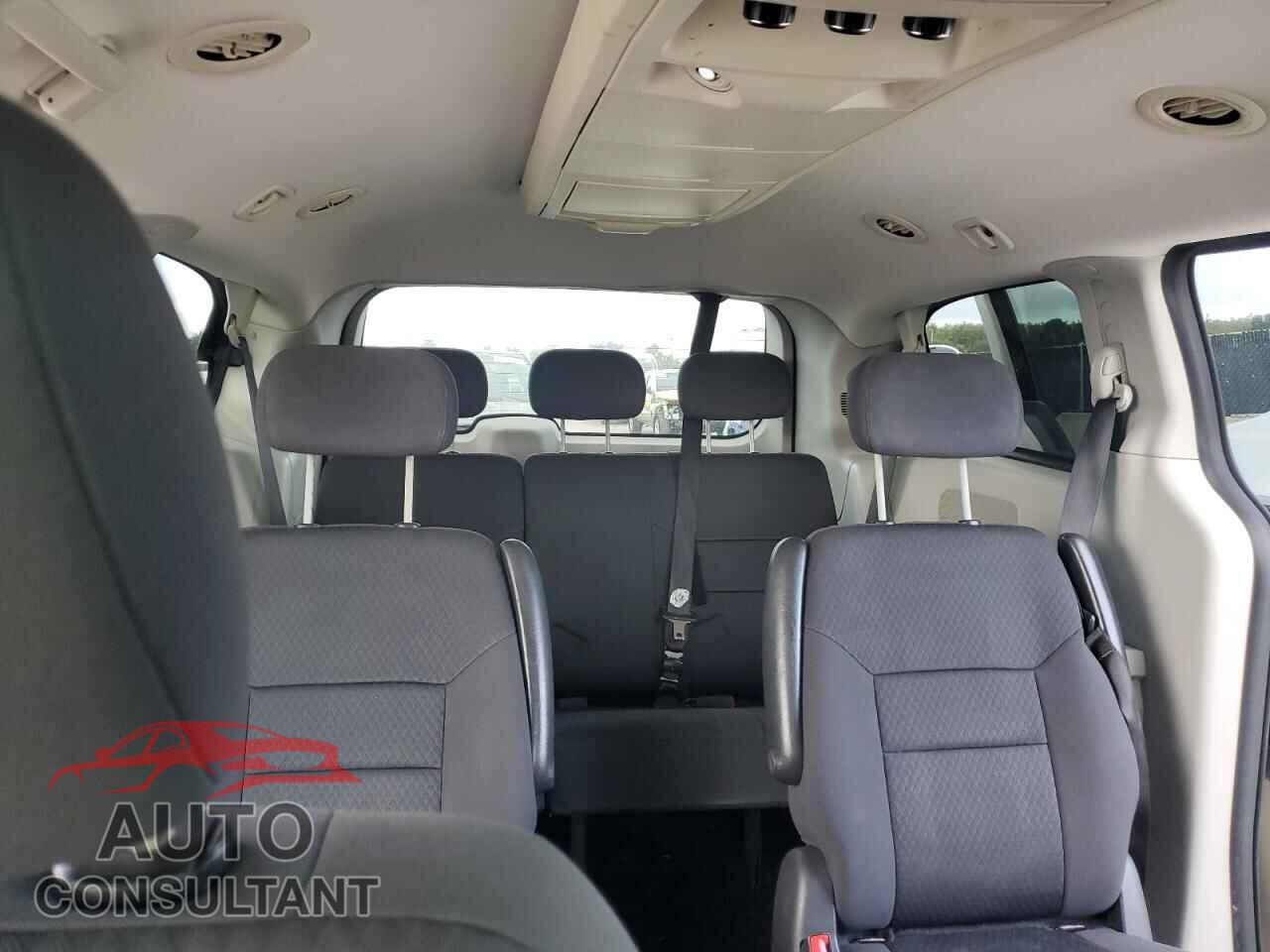 DODGE CARAVAN 2010 - 2D4RN5D13AR181355