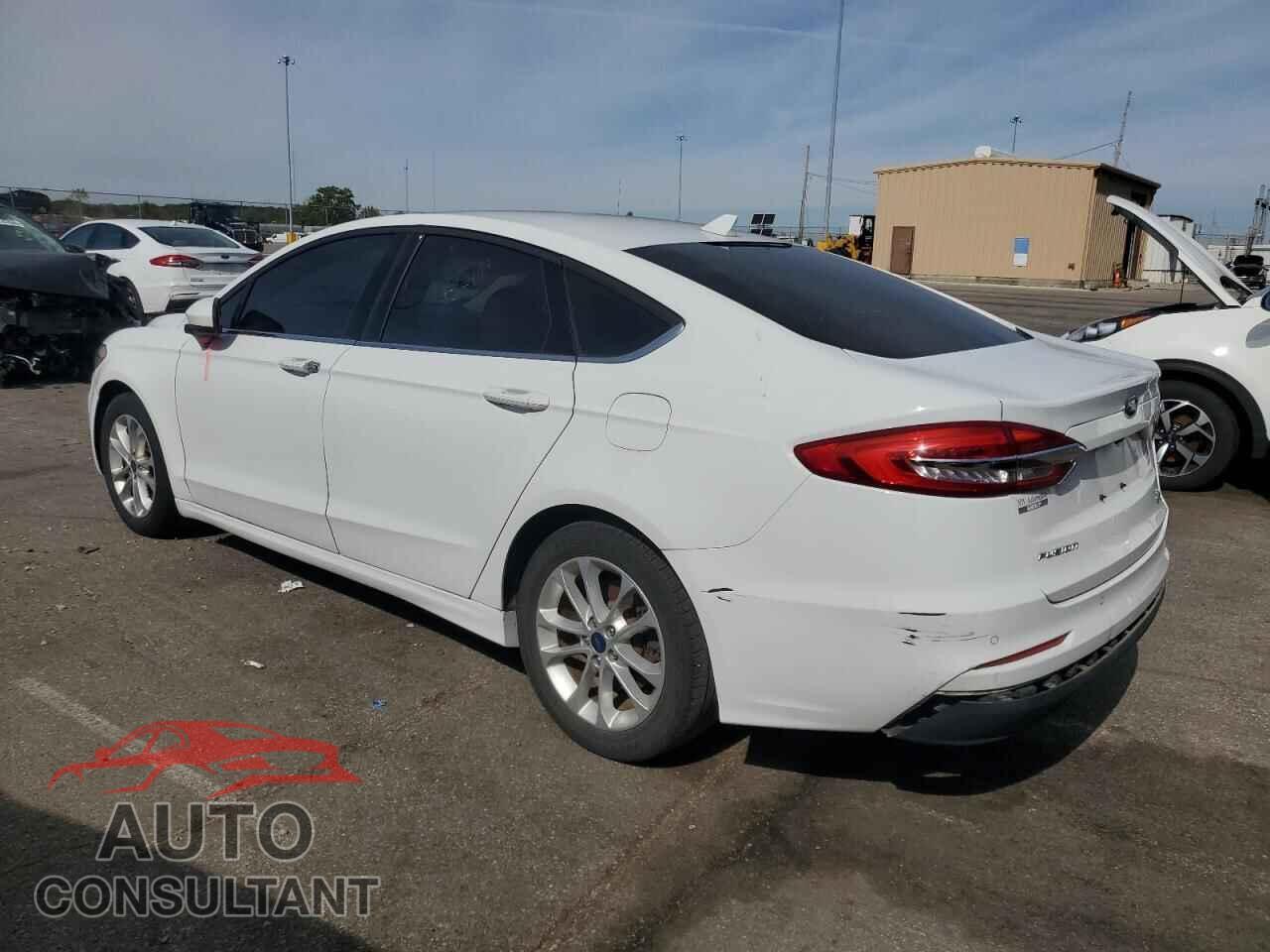FORD FUSION 2019 - 3FA6P0HD2KR126284