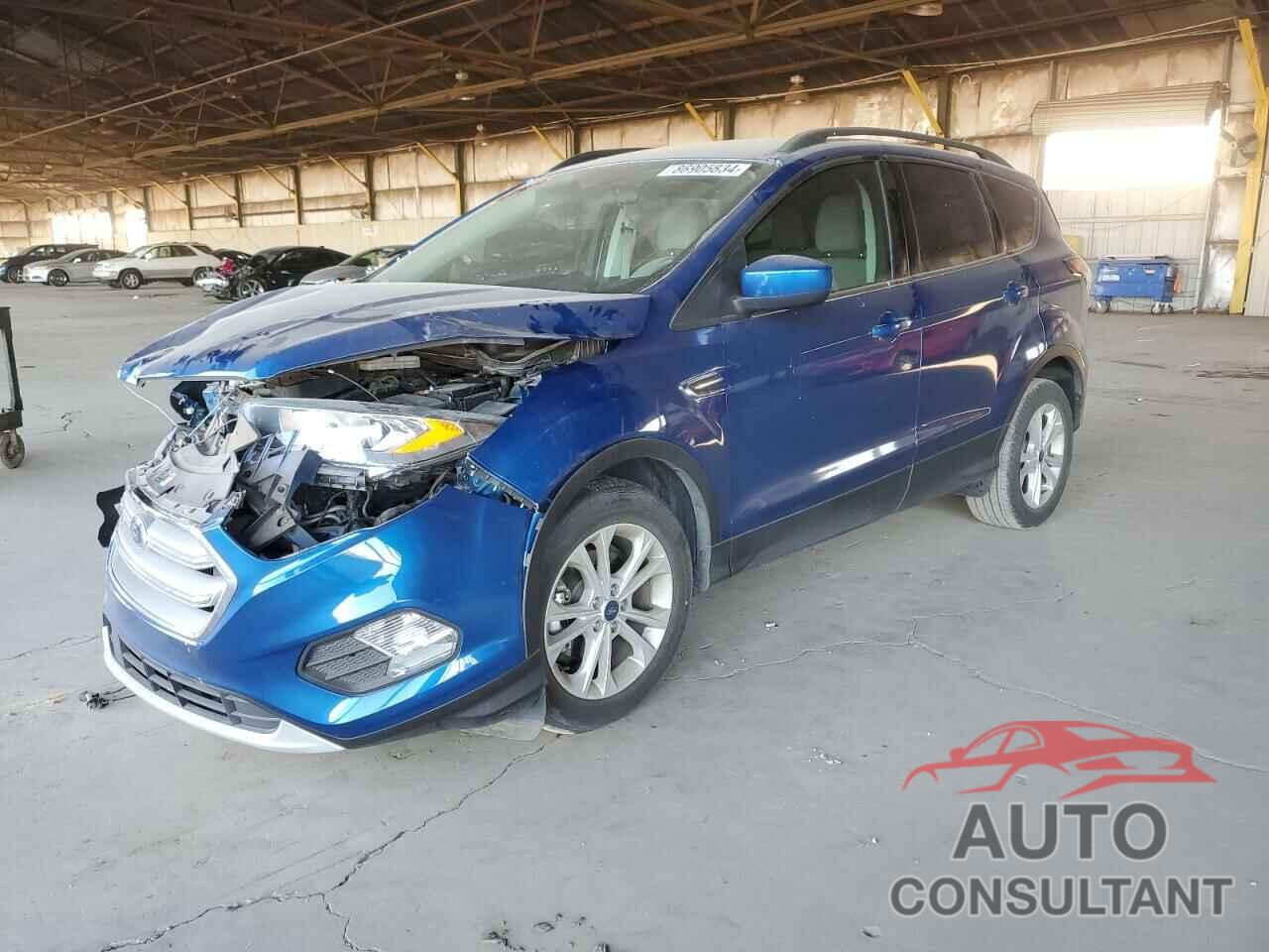 FORD ESCAPE 2017 - 1FMCU0GD5HUC67418