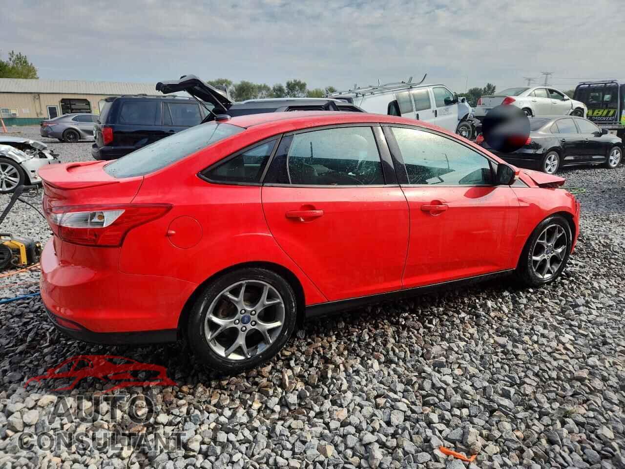 FORD FOCUS 2014 - 1FADP3F24EL323888