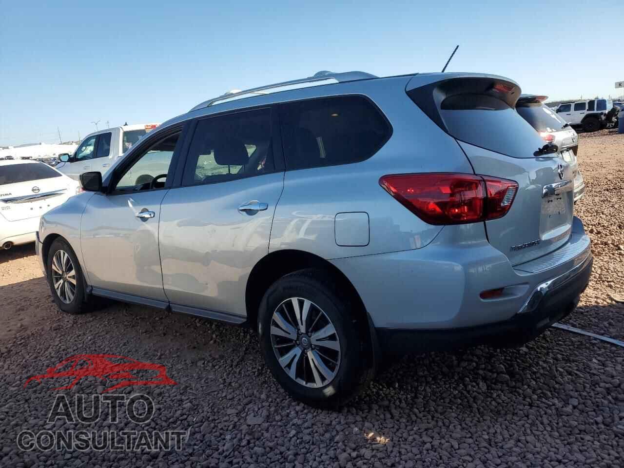 NISSAN PATHFINDER 2018 - 5N1DR2MN5JC608536