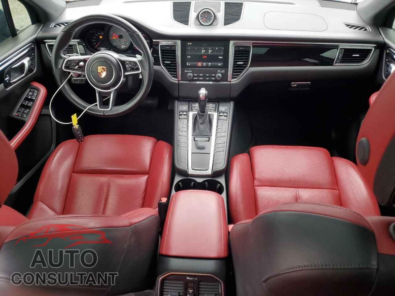 PORSCHE MACAN 2017 - WP1AB2A59HLB11546