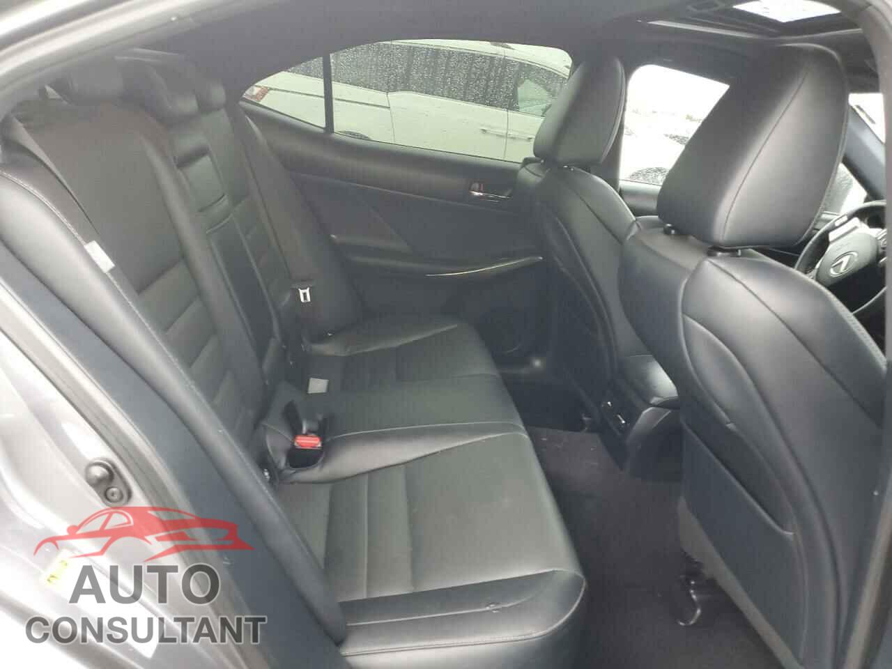 LEXUS IS 2014 - JTHCF1D21E5014592