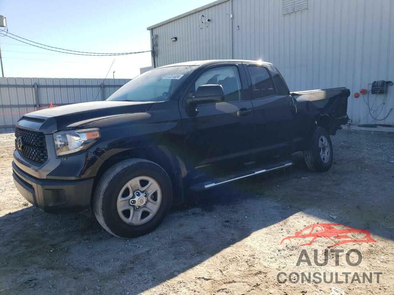 TOYOTA TUNDRA 2019 - 5TFRM5F1XKX137711