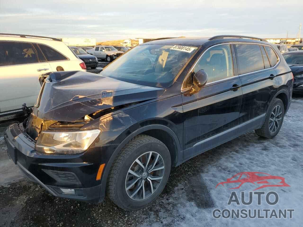 VOLKSWAGEN TIGUAN 2018 - 3VV2B7AX8JM178925