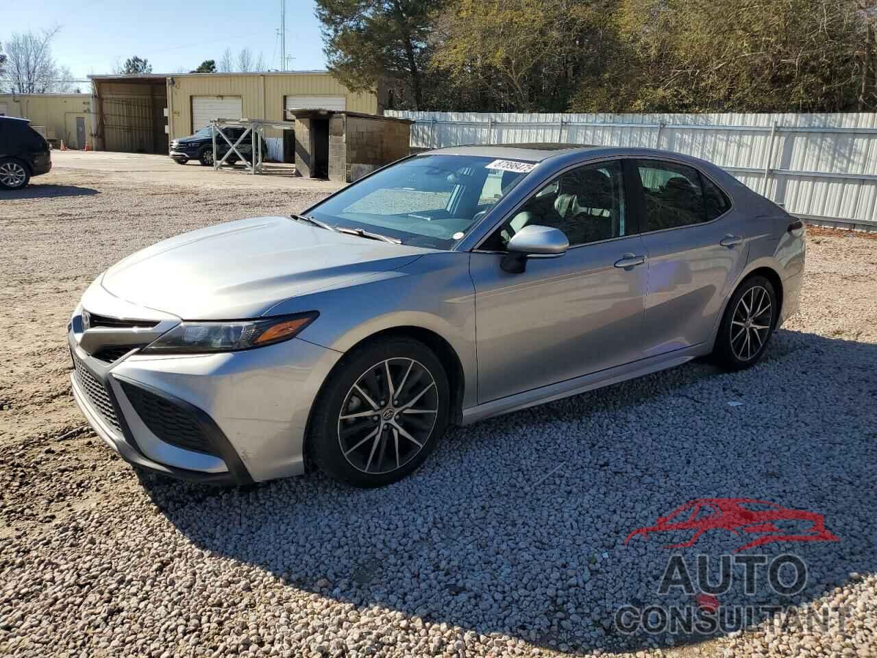 TOYOTA CAMRY 2021 - 4T1G11AK2MU434173