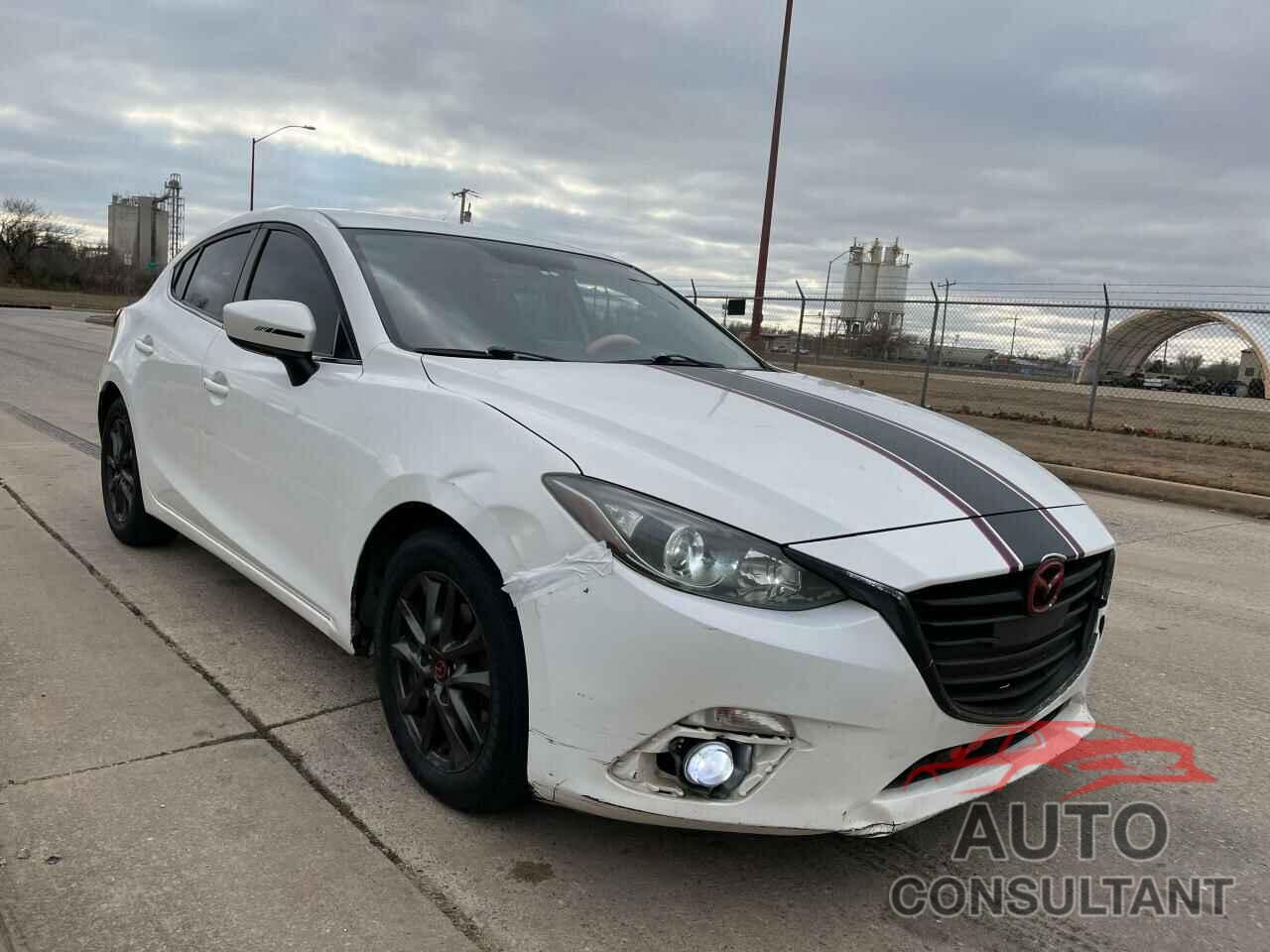 MAZDA 3 2015 - 3MZBM1L70FM162256
