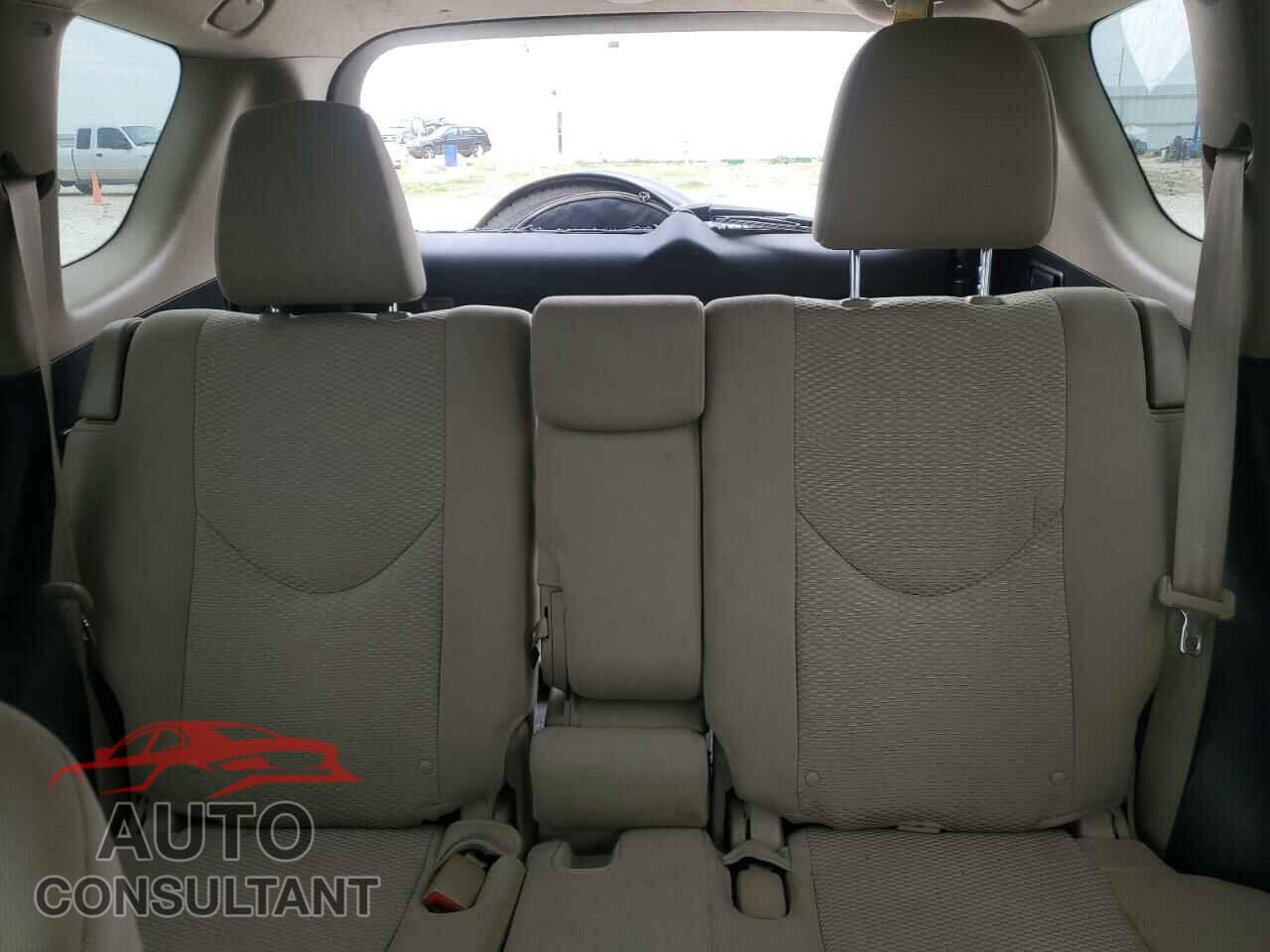 TOYOTA RAV4 2011 - 2T3BF4DV2BW154230