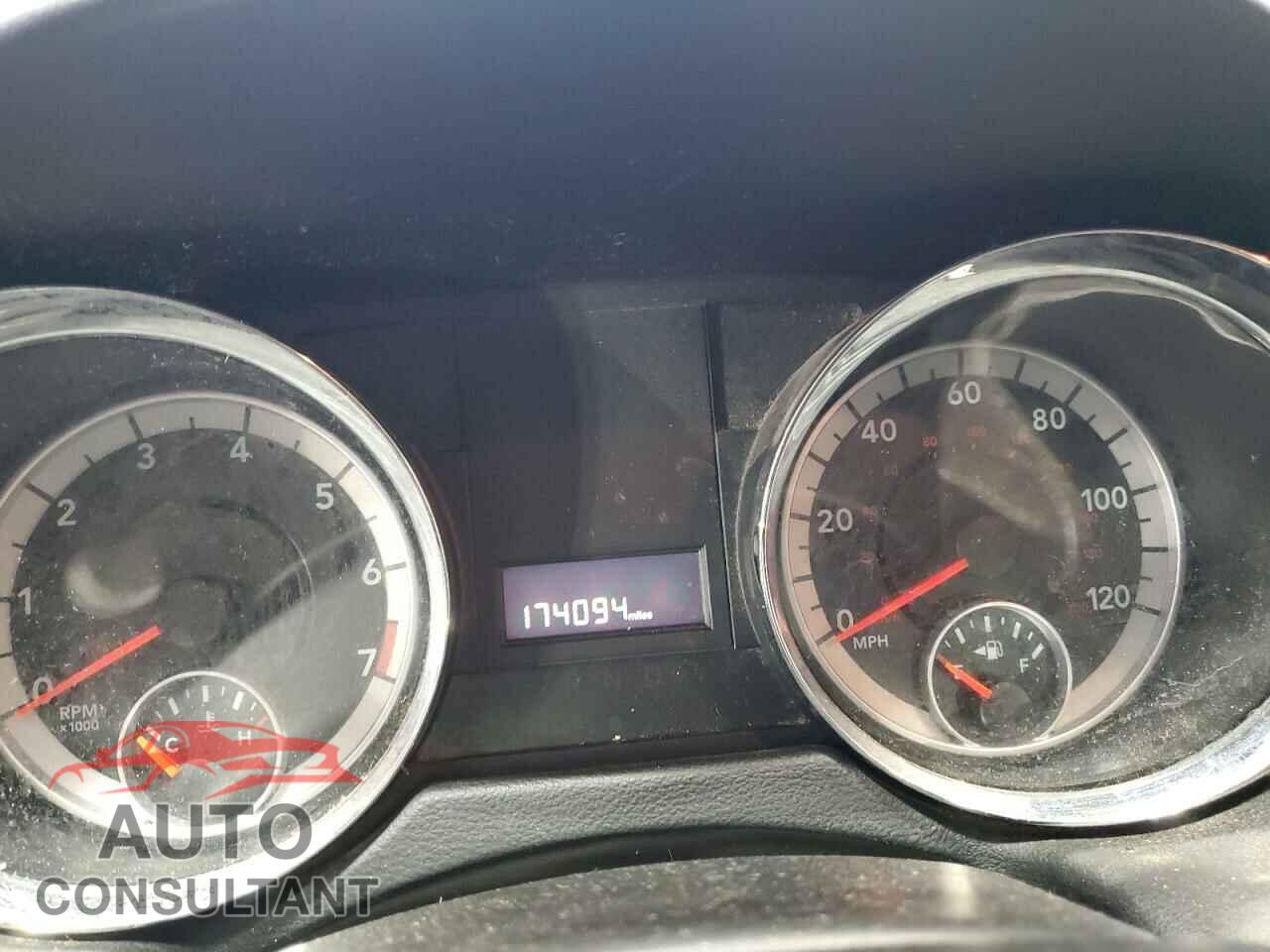 DODGE CARAVAN 2015 - 2C4RDGBG8FR543156