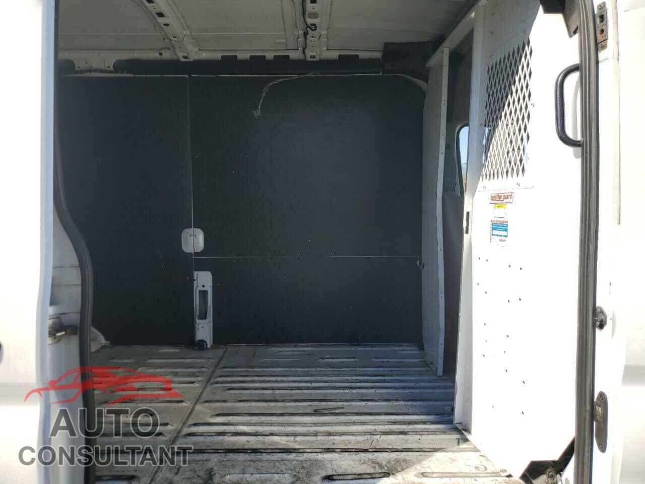 FORD TRANSIT 2017 - 1FTYR2CM4HKB32326