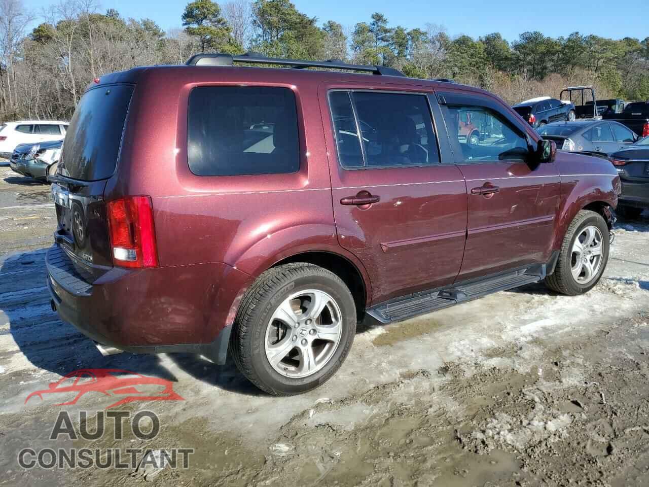 HONDA PILOT 2013 - 5FNYF4H71DB048463