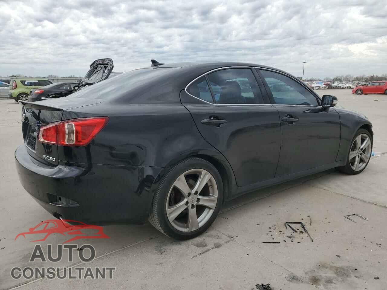 LEXUS IS 2011 - JTHBF5C22B2100995