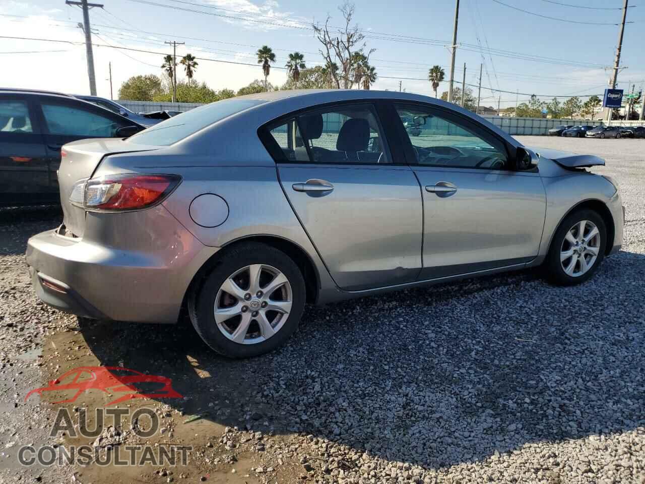 MAZDA 3 2011 - JM1BL1VF2B1476315