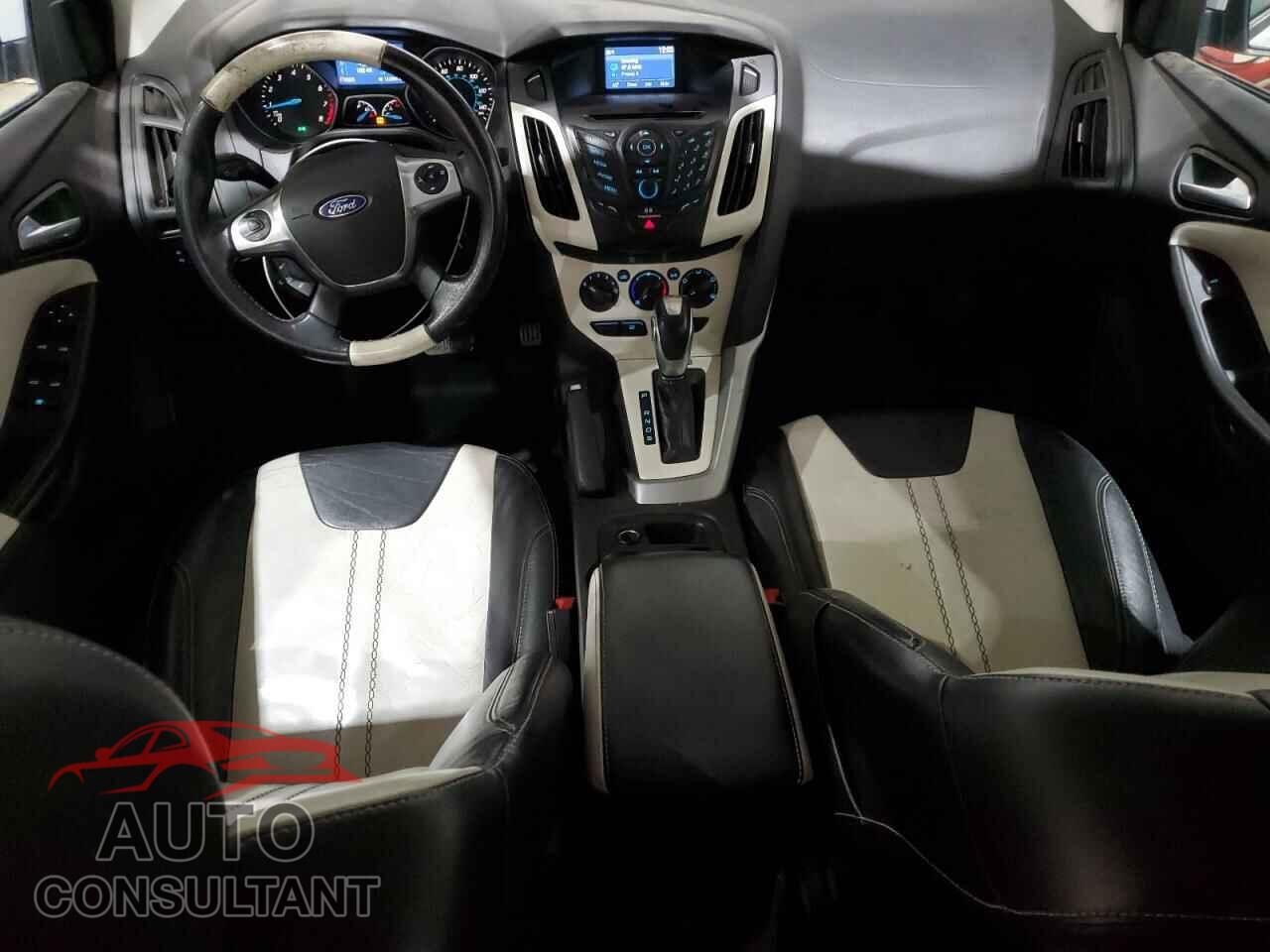 FORD FOCUS 2014 - 1FADP3F23EL455086