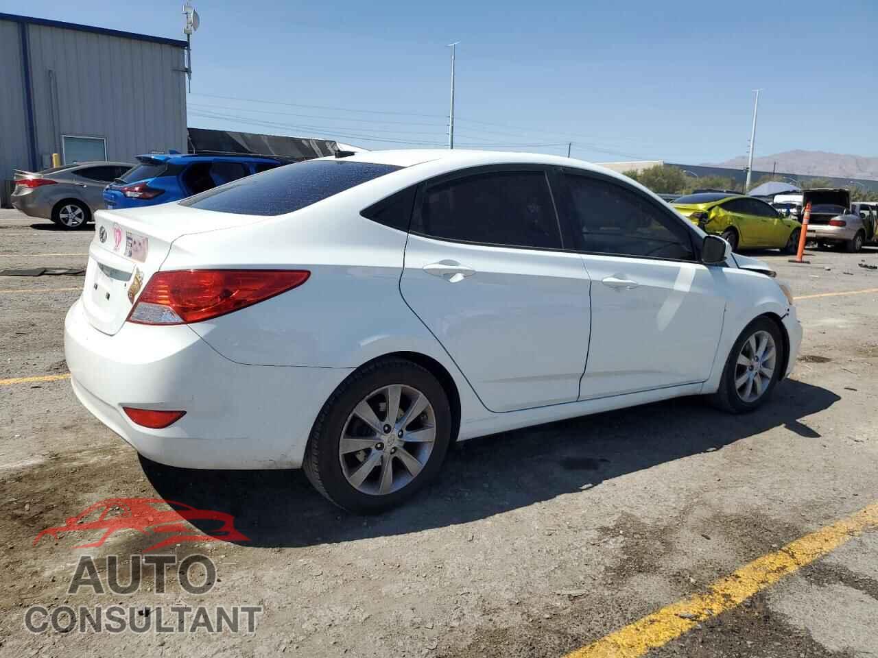 HYUNDAI ACCENT 2014 - KMHCU4AE4EU740679